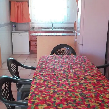 Διαμέρισμα House With 3 Bedrooms In Oliva, With Furnished Terrace And Wifi - 350